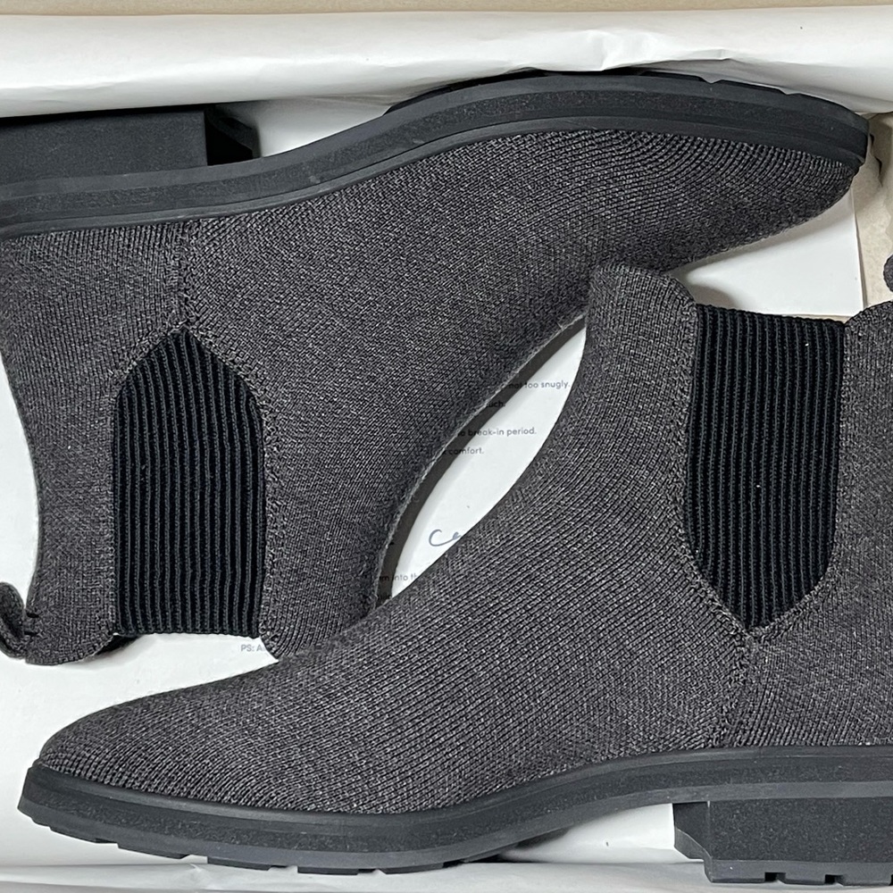 New, in box, Rothy’s utility boot in graphite brown.